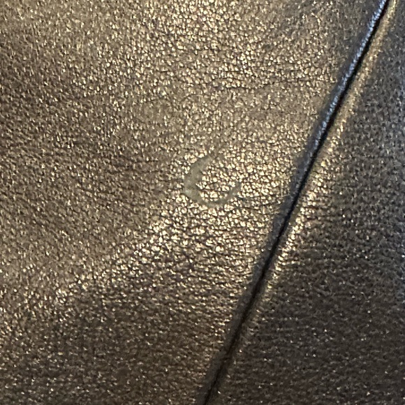 COACH BLACK LEATHER TOTE - Picture 5 of 9